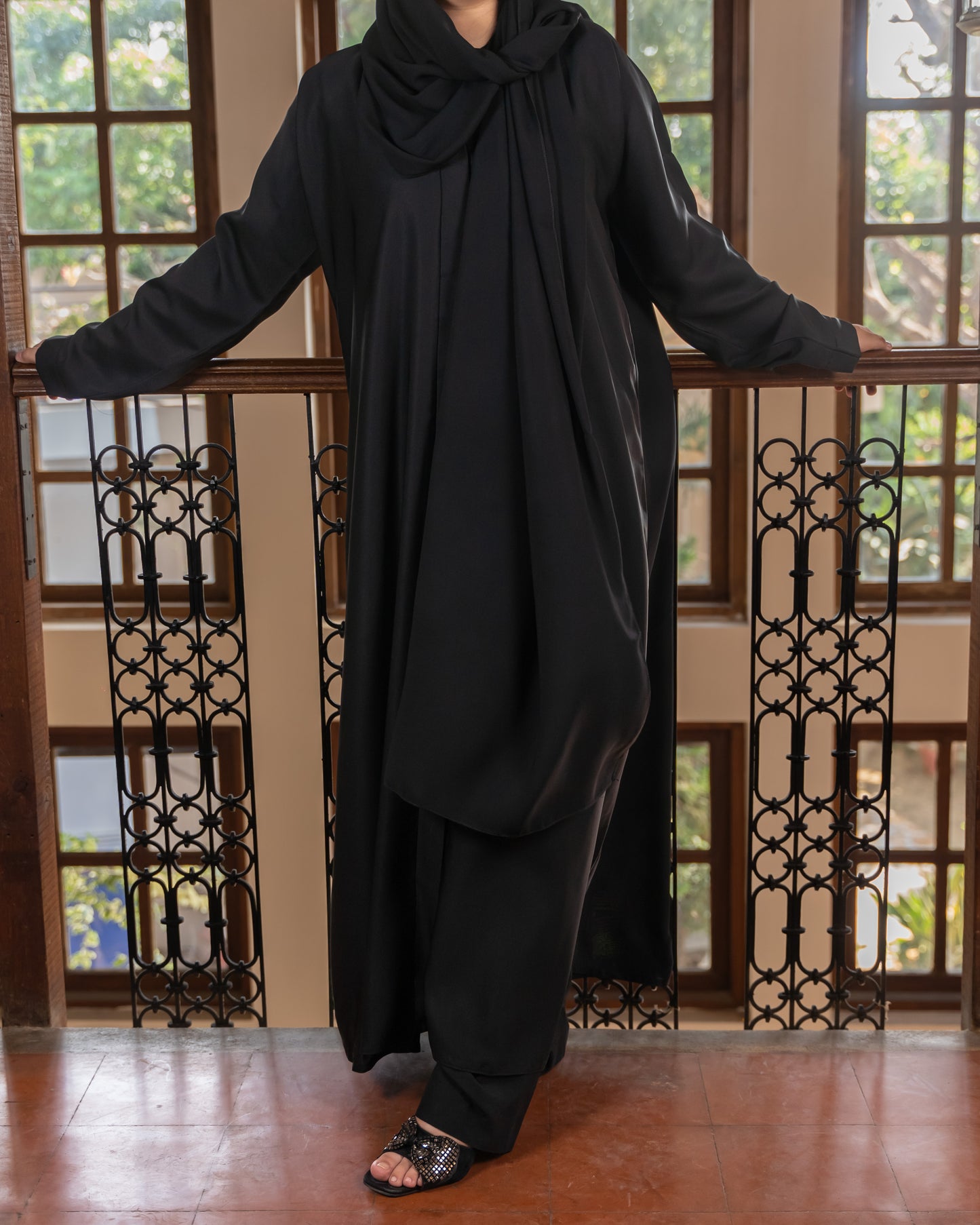 Sana || Midnight Black Abaya || Nida Fabric