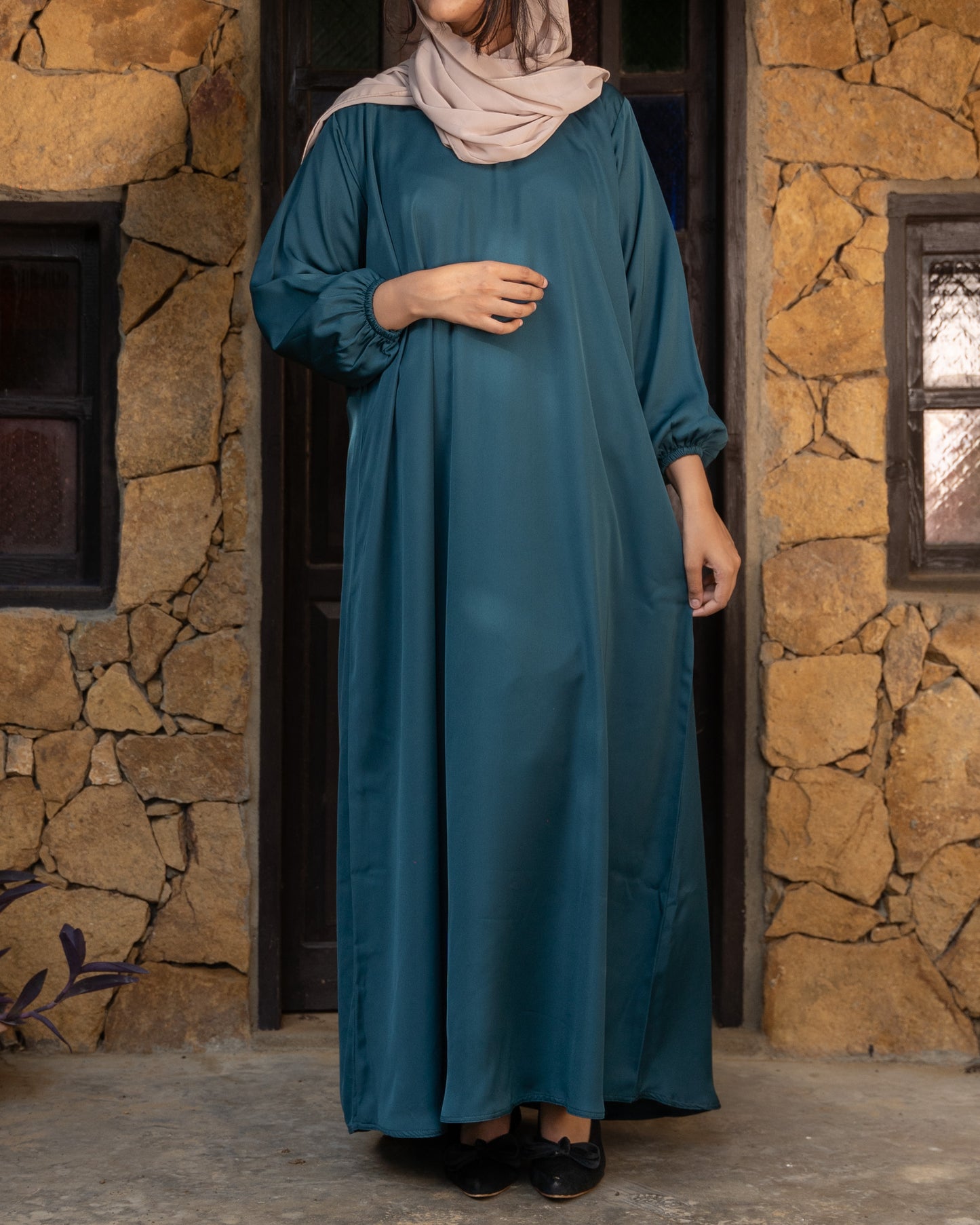 Tehmina || Teal Green Abaya  || Nida Fabric