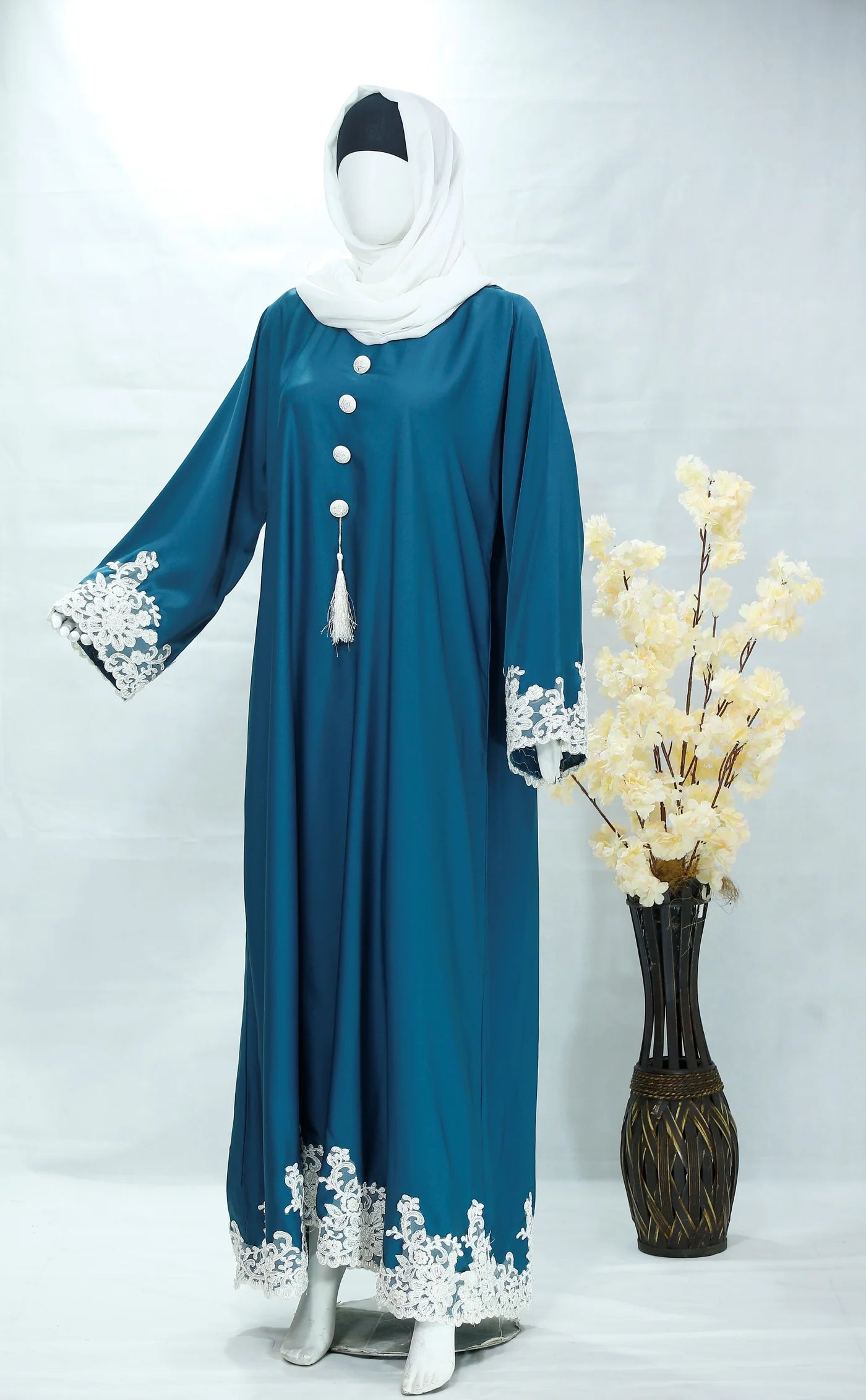 Zunaira || Embroidered Bunched Abaya || Georgette Fabric